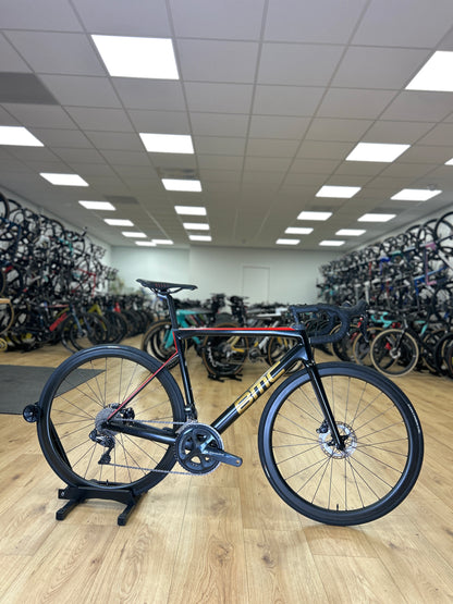 BMC Teammachine SLR02 Di2 Carbon Road Bike