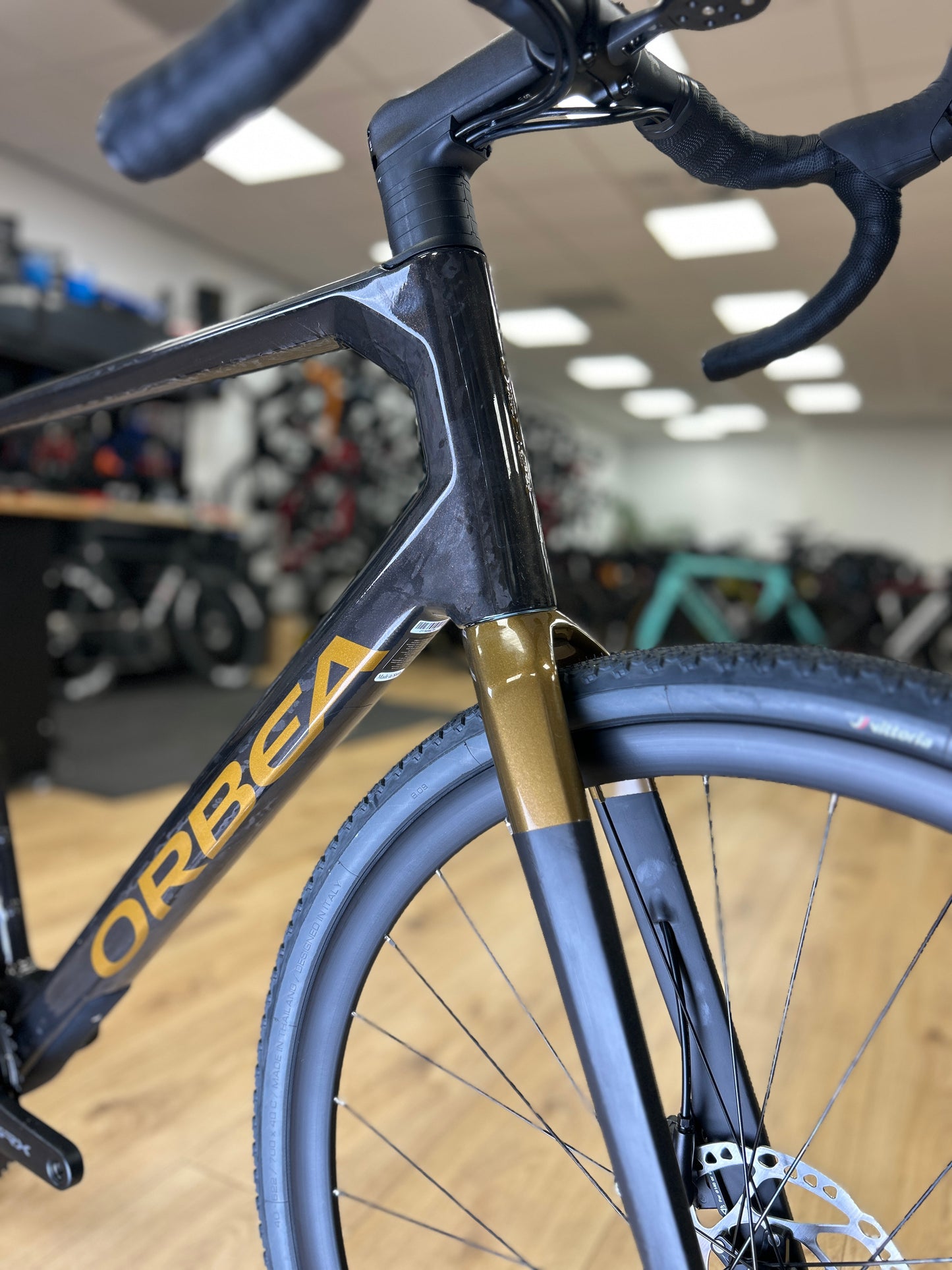 0km Showroom Model Orbea Terra M30 Carbon Gravel Fiets
