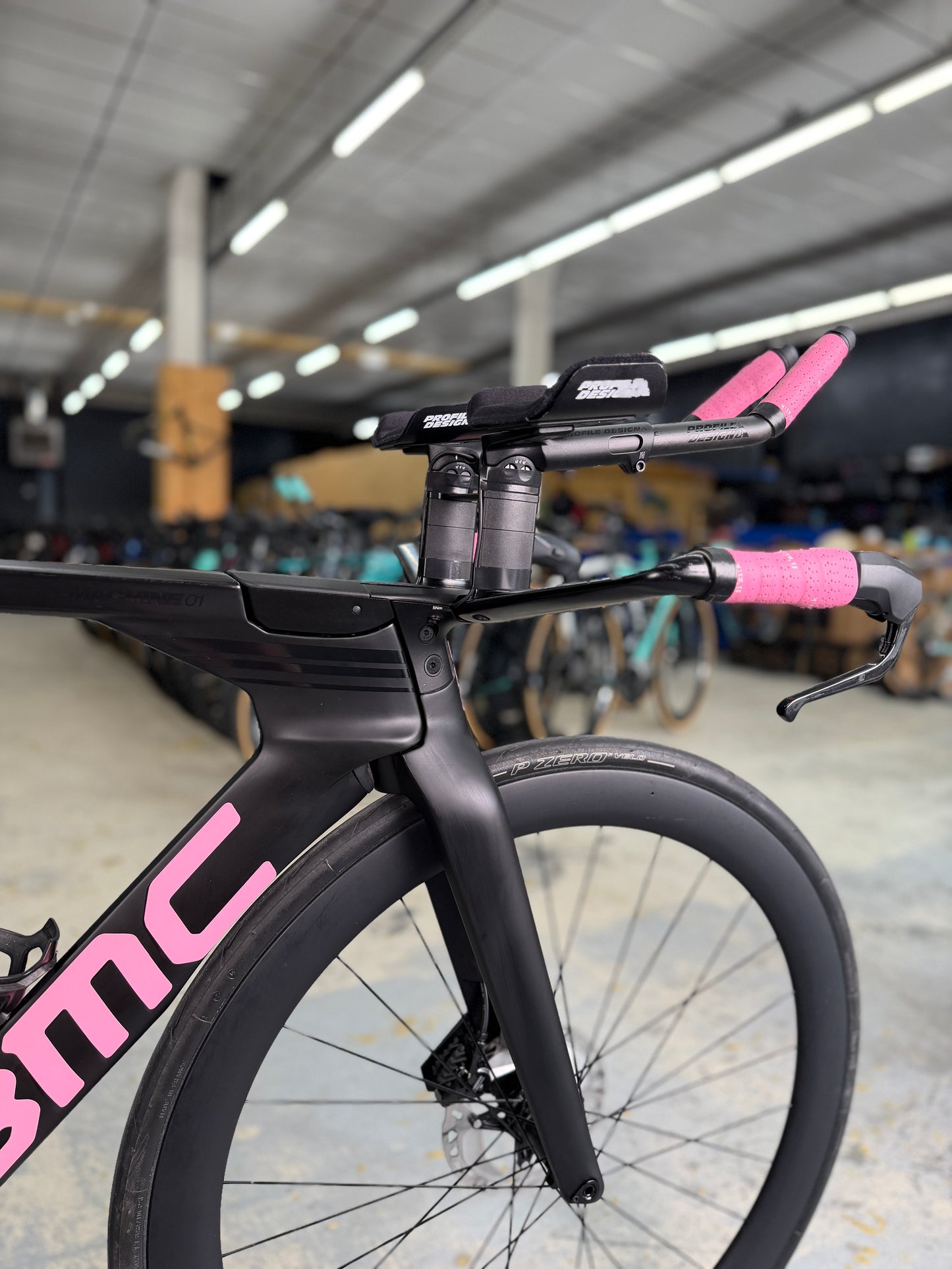 100km BMC Timemachine 01 ONE Di2 Carbon TT