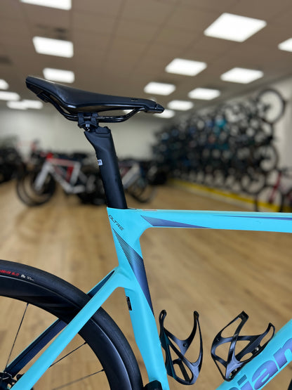 Demo Bianchi Oltre Race Di2 Carbon Racefiets