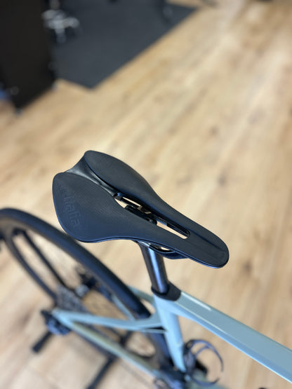 BMC Roadmachine 01 DI2 Carbon Racefiets