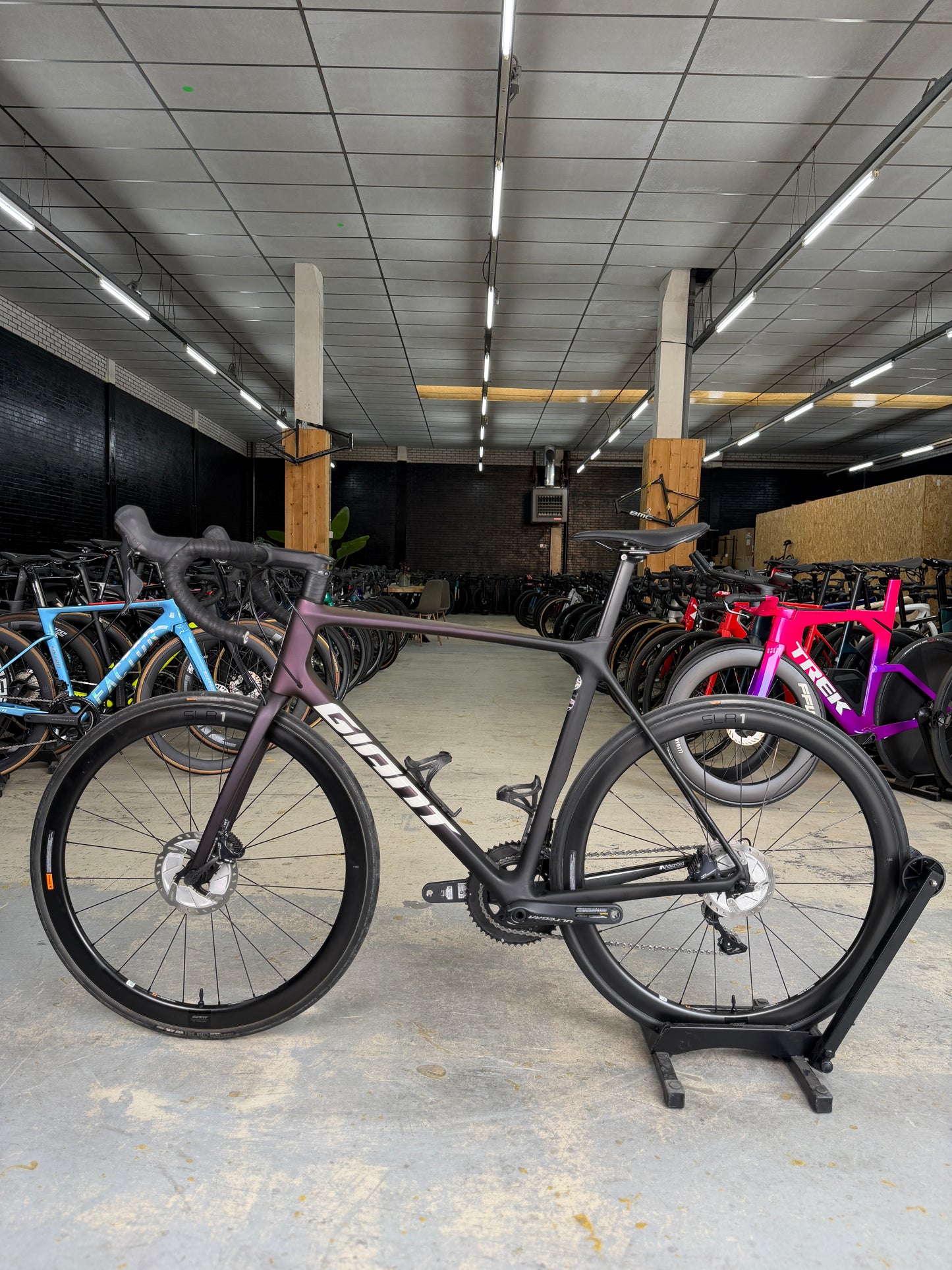 Giant TCR Advanced 1+ Carbon Racefiets