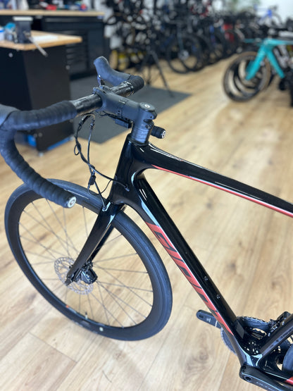 Giant Defy Advanced 1 Di2 Carbon Racefiets