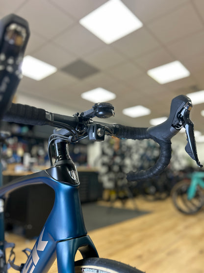 Trek Domane SL6 Disc Carbon Road Bike