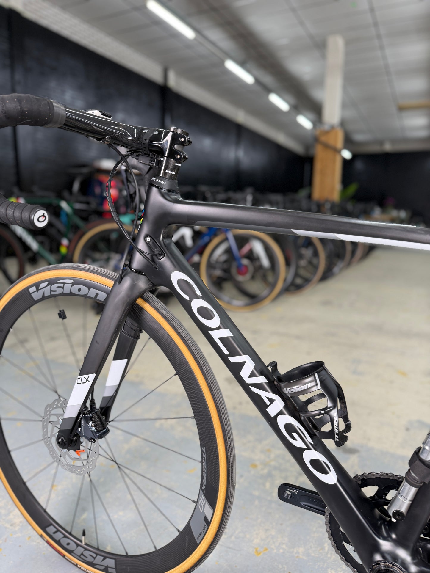 Colnago CLX Di2 Carbon Road Bike