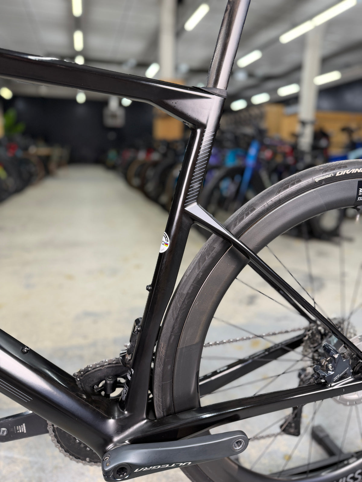 BMC Roadmachine 01 Di2 Carbon Racefiets