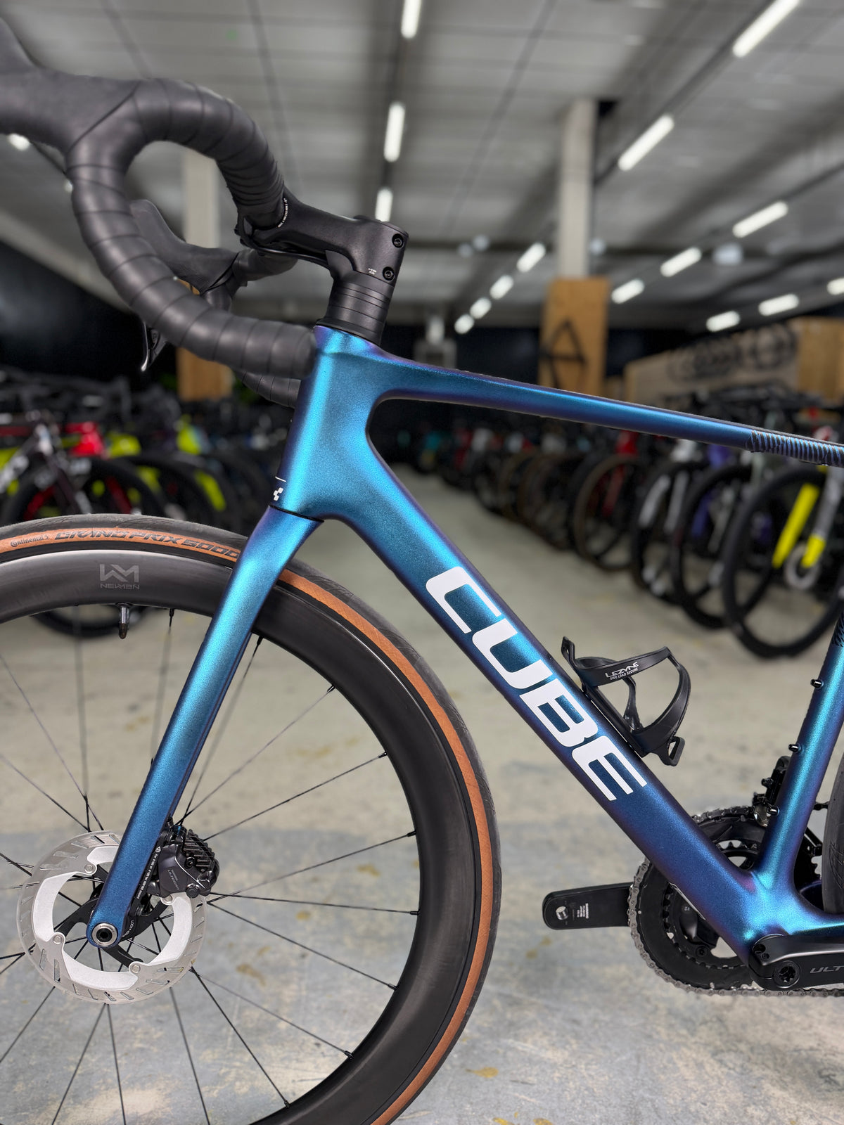 Cube Attain C:62 SLT Di2 Carbon Racefiets