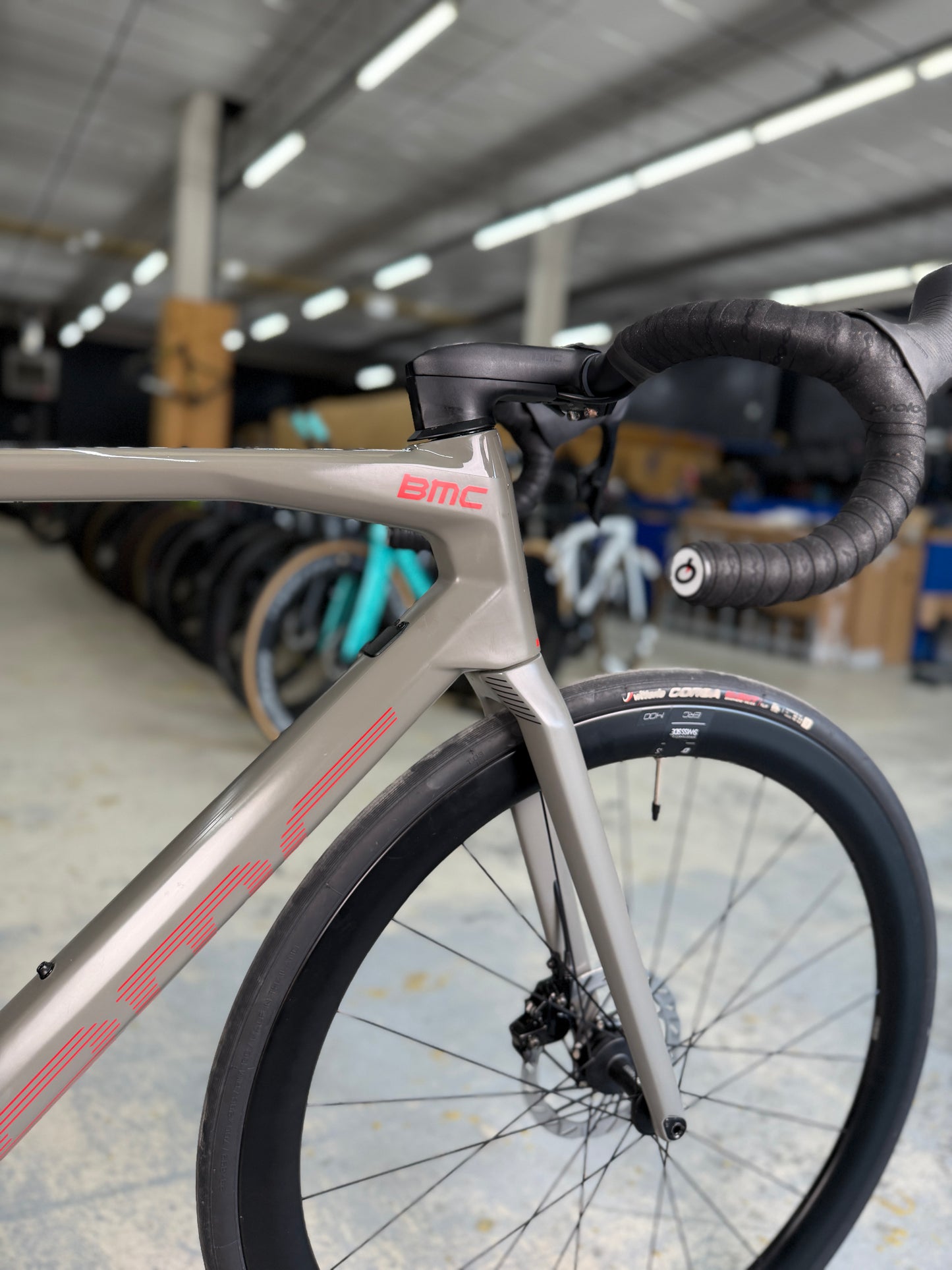 BMC Roadmachine 01 THREE AXS Carbon Racefiets