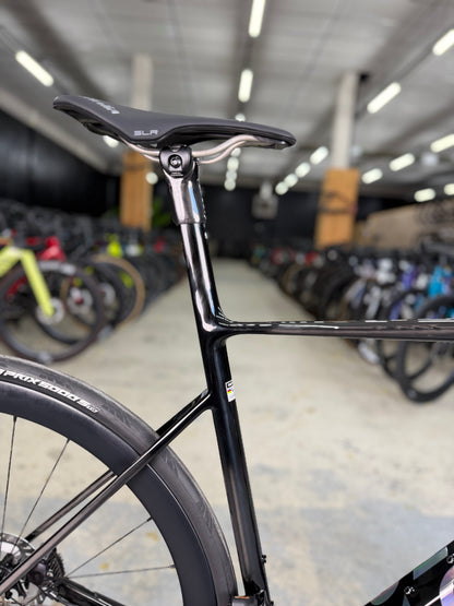 NIEUW Factor O2 VAM Di2 Carbon Racefiets