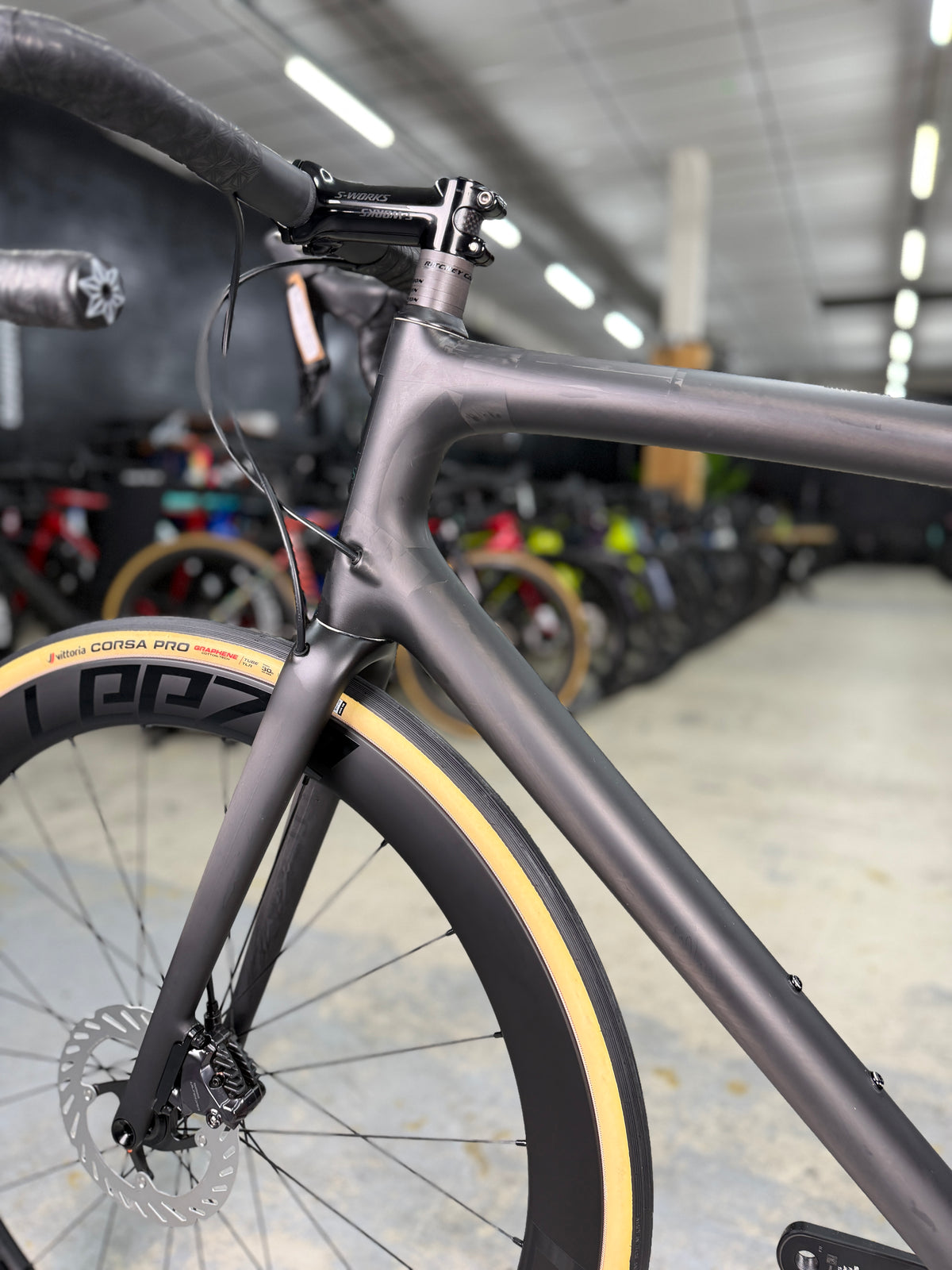 NIEUW S-Works Aethos Di2 Carbon Racefiets