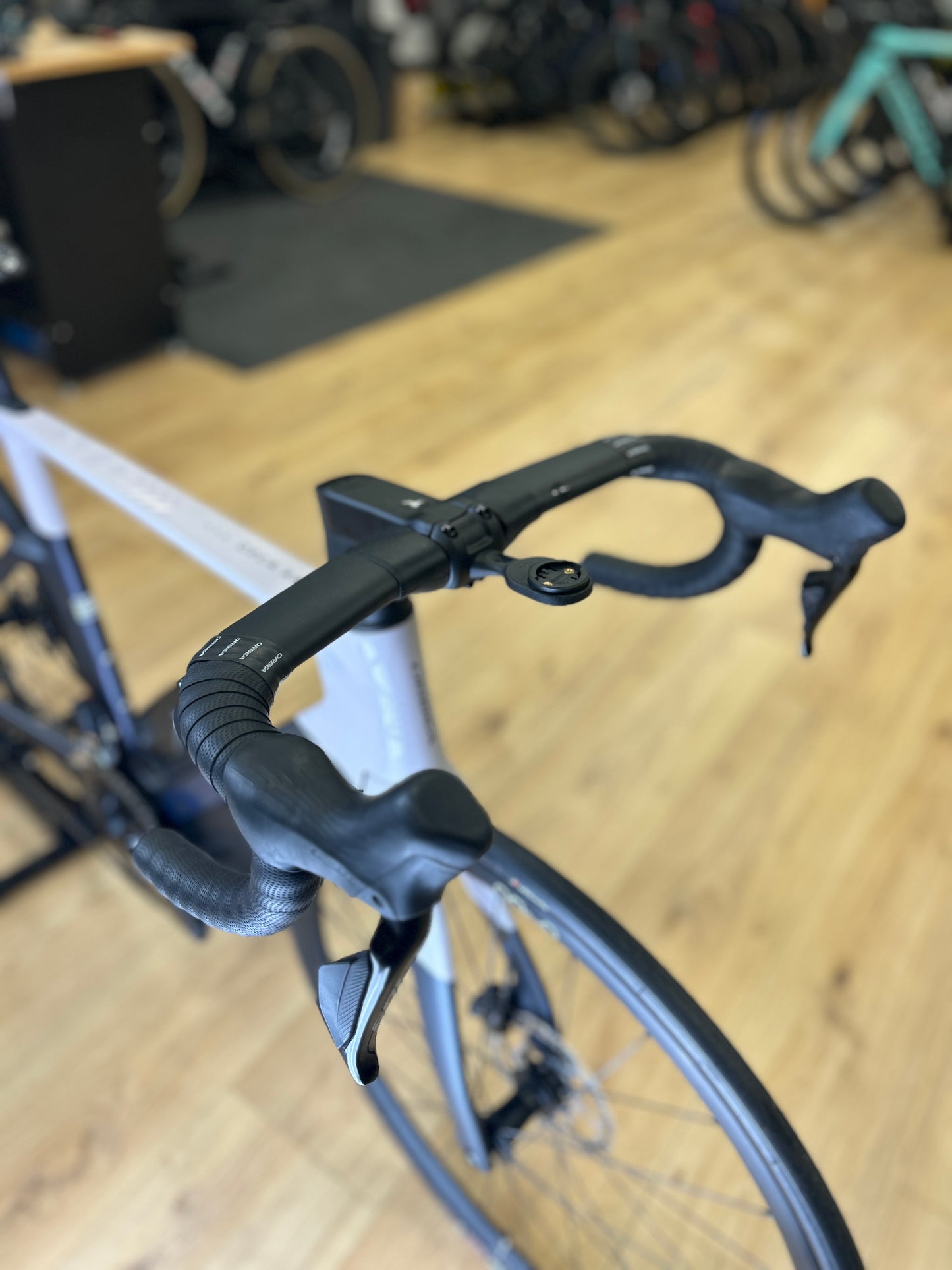 0km Showroom Model Orbea Orca Aero M30iLTD Di2 Carbon Racefiets