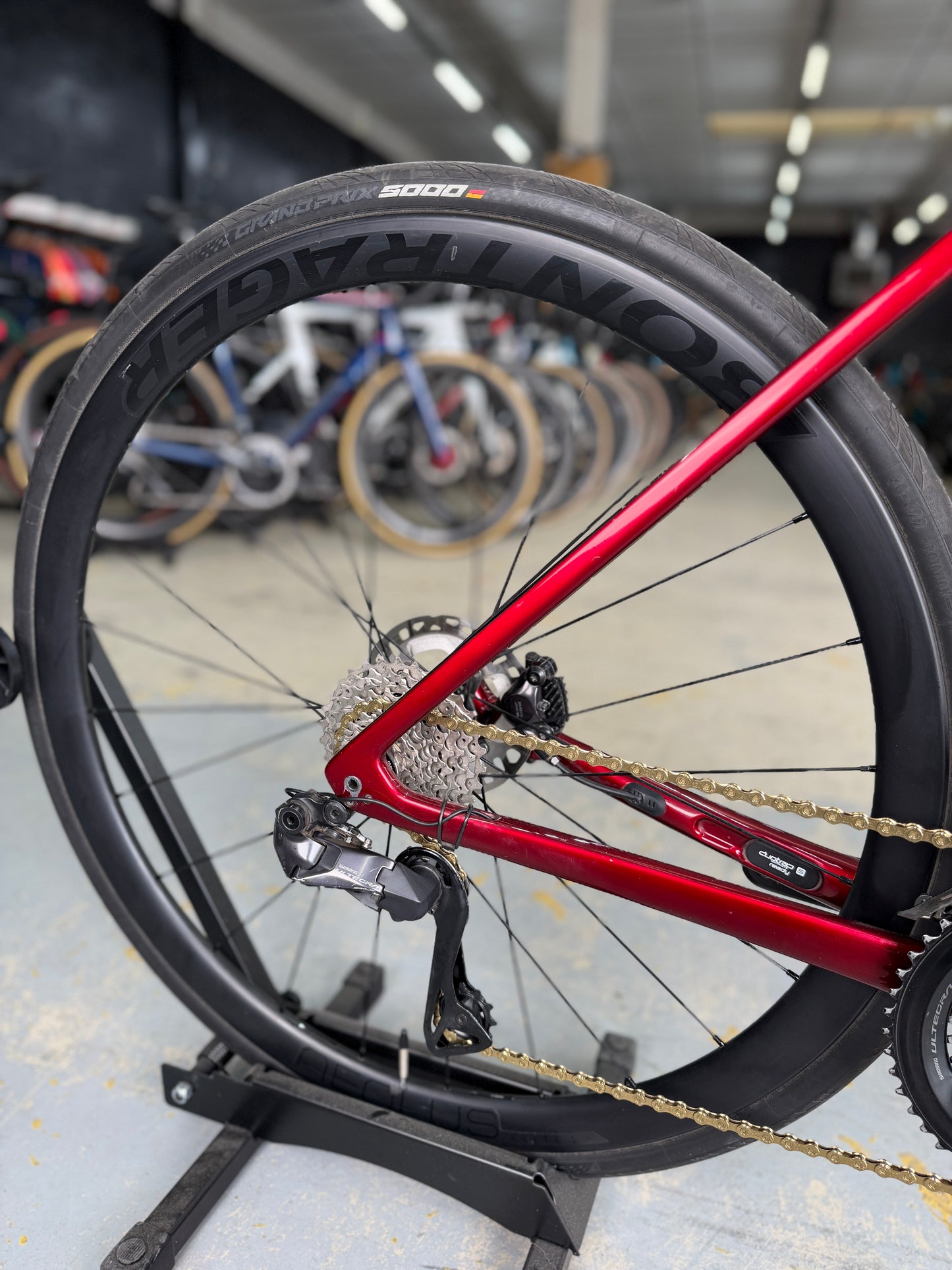 Trek Émonda SL6 Di2 Carbon Road Bike