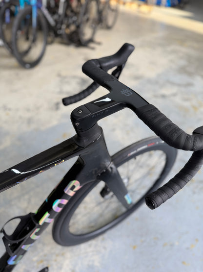 NIEUW Factor Ostro VAM Di2 Carbon Racefiets