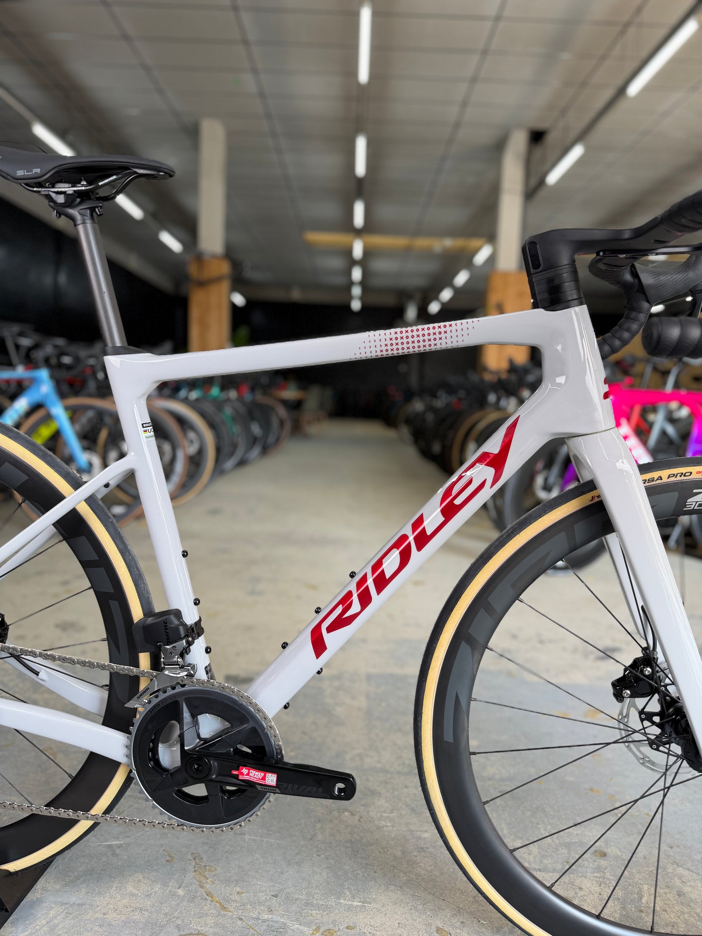 NIEUW Ridley Grifn AXS Gravel Fiets
