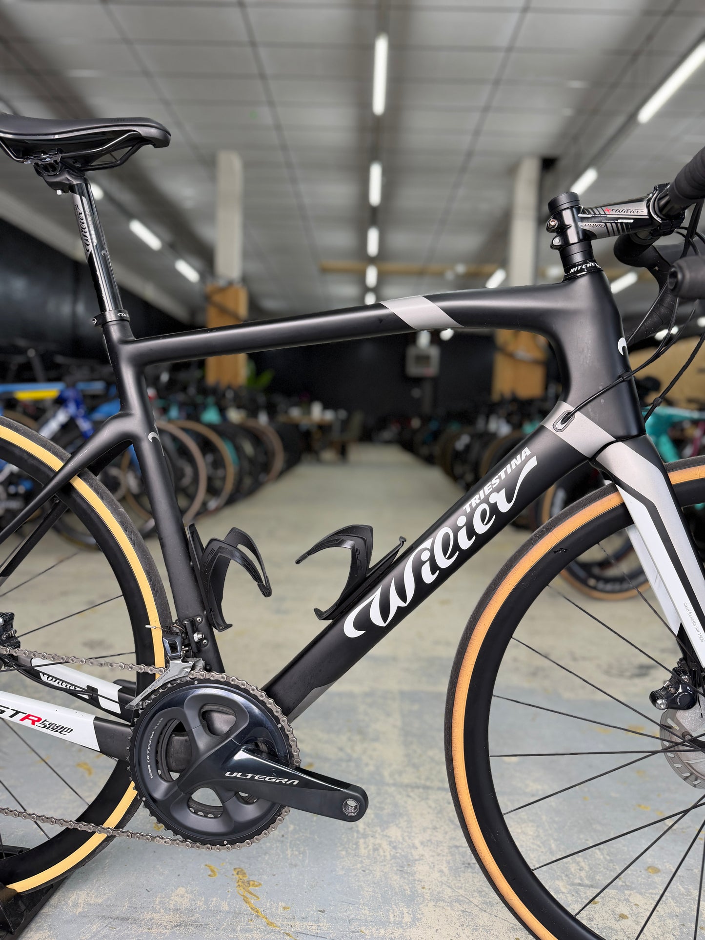 Wilier GTR Carbon Racefiets