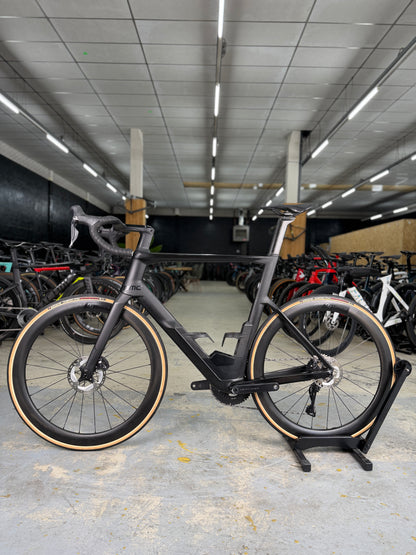 BMC Timemachine ROAD 01 Di2 Carbon Racefiets