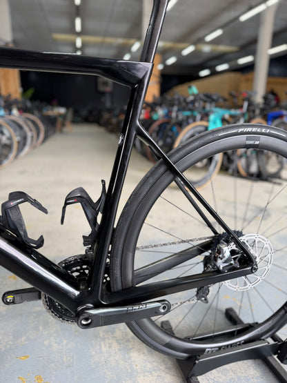 BMC Teammachine SLR01 RED eTap Carbon Road Bike