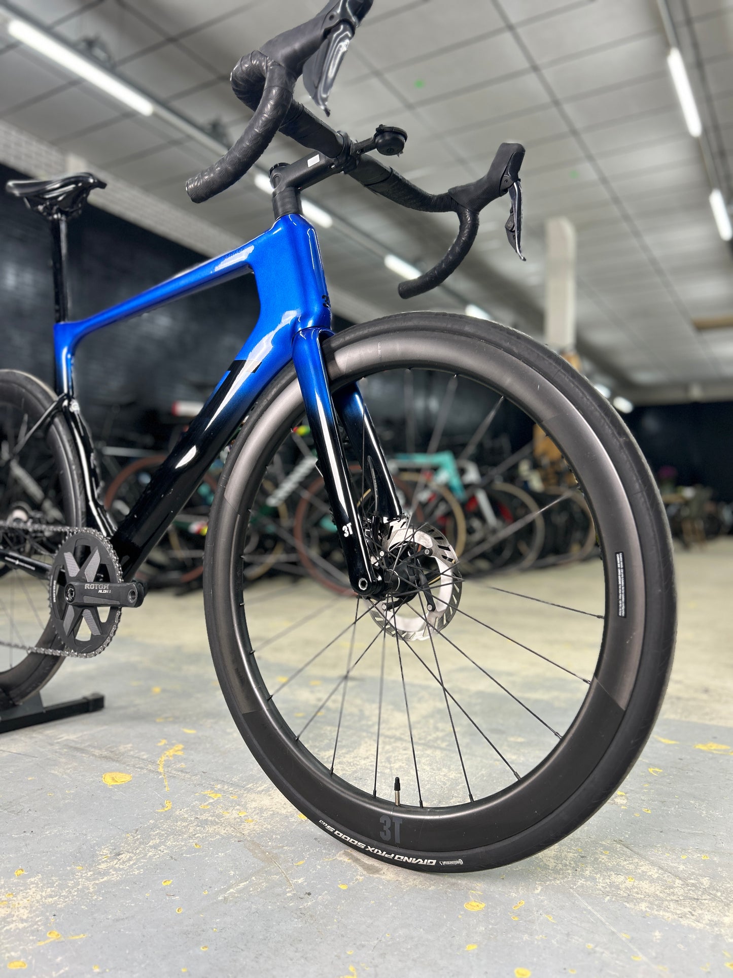 3T Strada Di2 Disc Carbon Racefiets