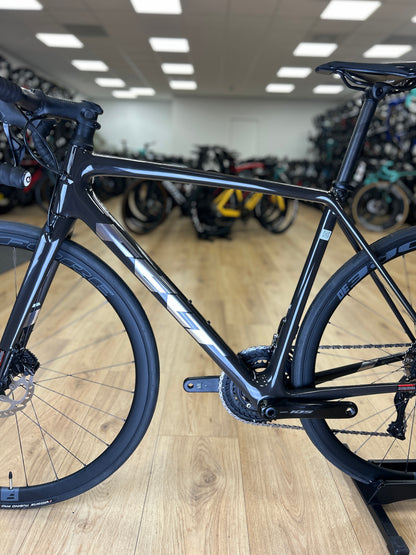 0km Showroom Model Felt FR Advanced Di2 Carbon Road Bike