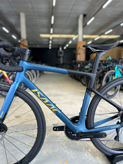 NEW Isaac Boson Di2 Carbon Road Bike