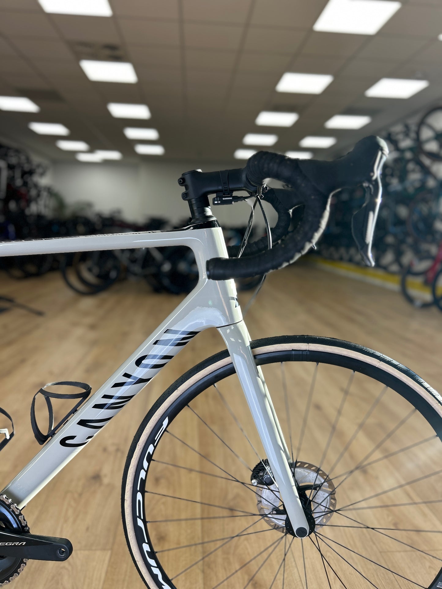 Canyon Endurace CF SL 8 Disc Di2 Carbon Racefiets