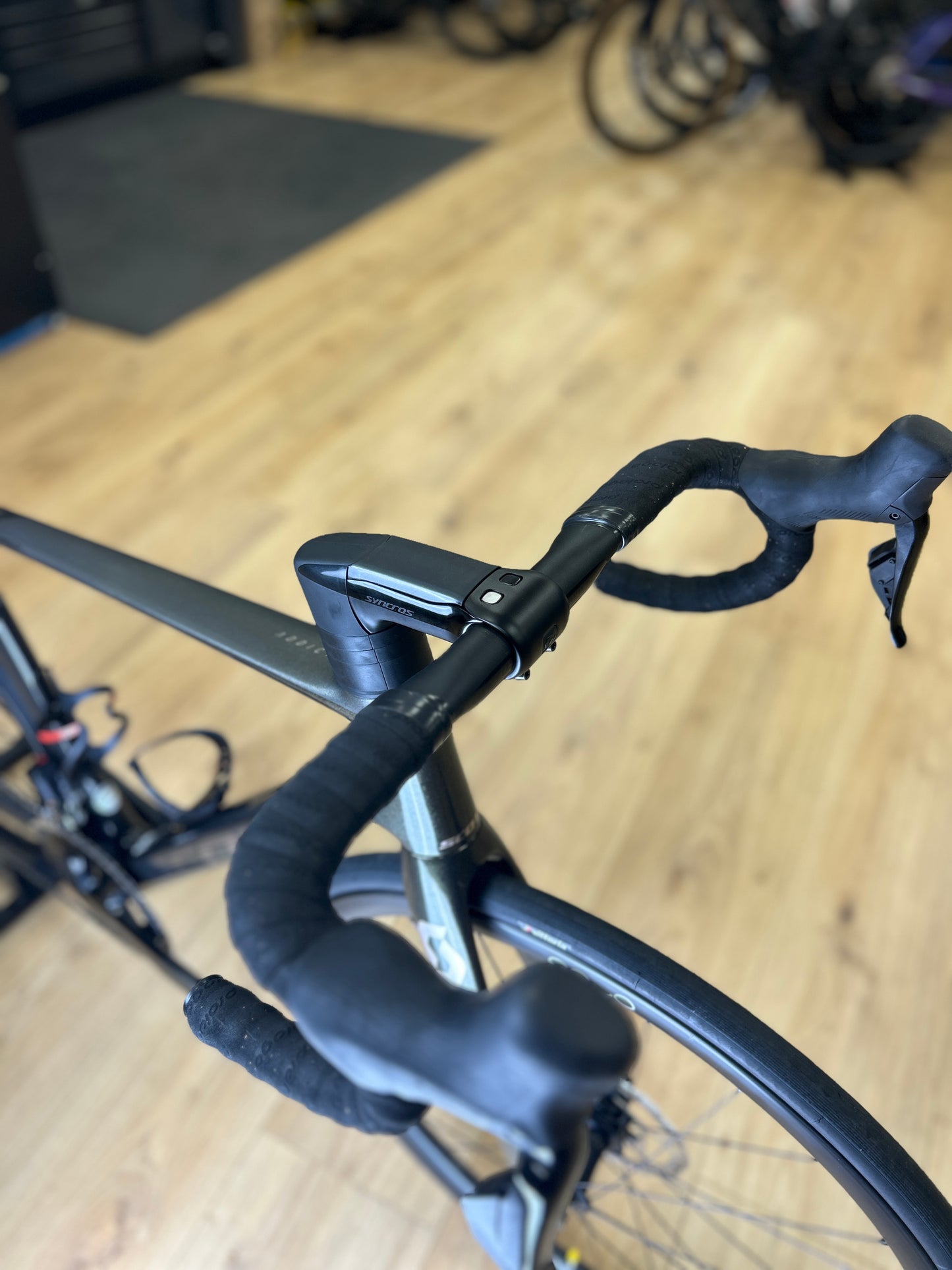Scott Addict RC Di2 Carbon Road Bike