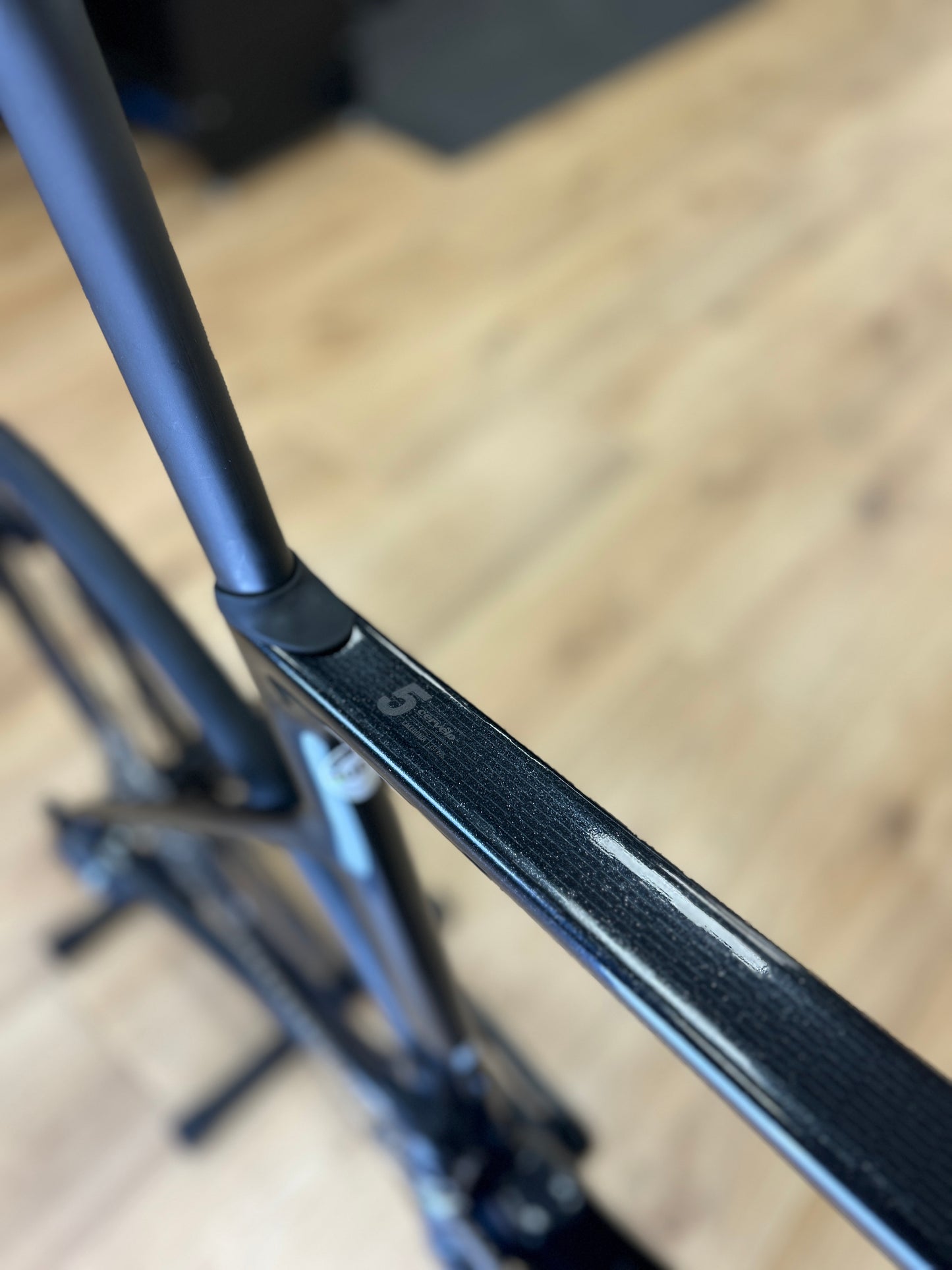 0km Showroom Model Cervélo Caledonia-5 AXS Carbon Racefiets