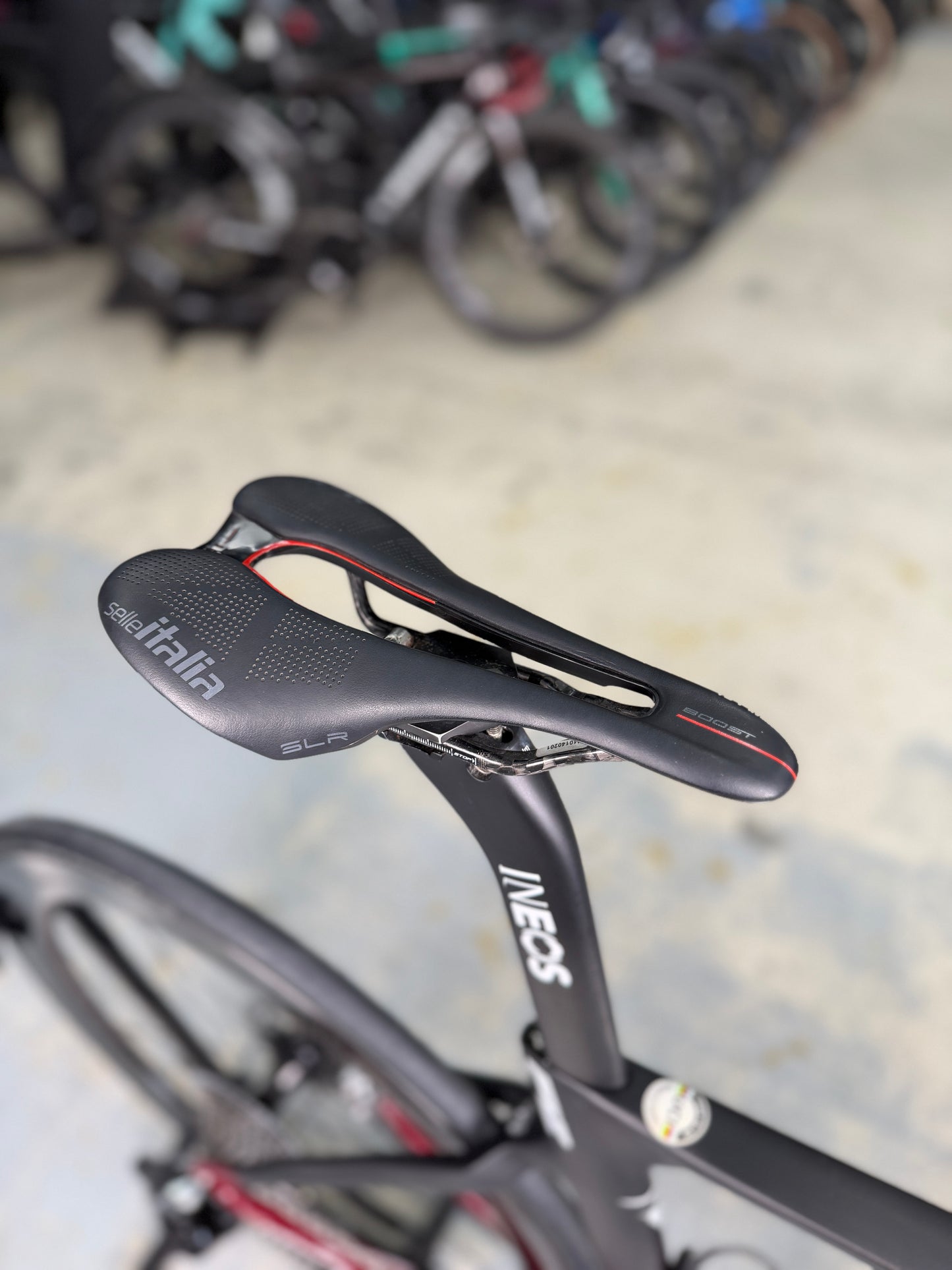Pinarello Dogma F12 INEOS Team eTap Carbon Racefiets