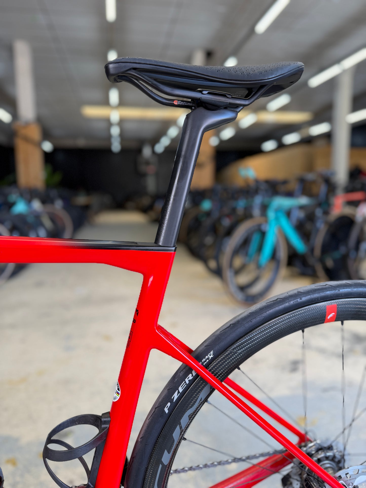 BMC Timemachine SLR01 Di2 Carbon Racefiets