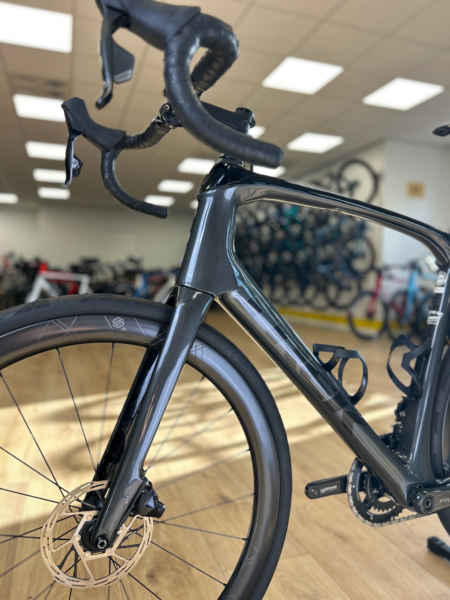 Trek Domane SLR7 AXS Carbon Racefiets