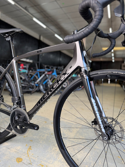 Eddy Merckx Mourenx 69 AXS Carbon Racefiets