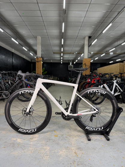S-Works Tarmac SL8 eTap Red Carbon Racefiets