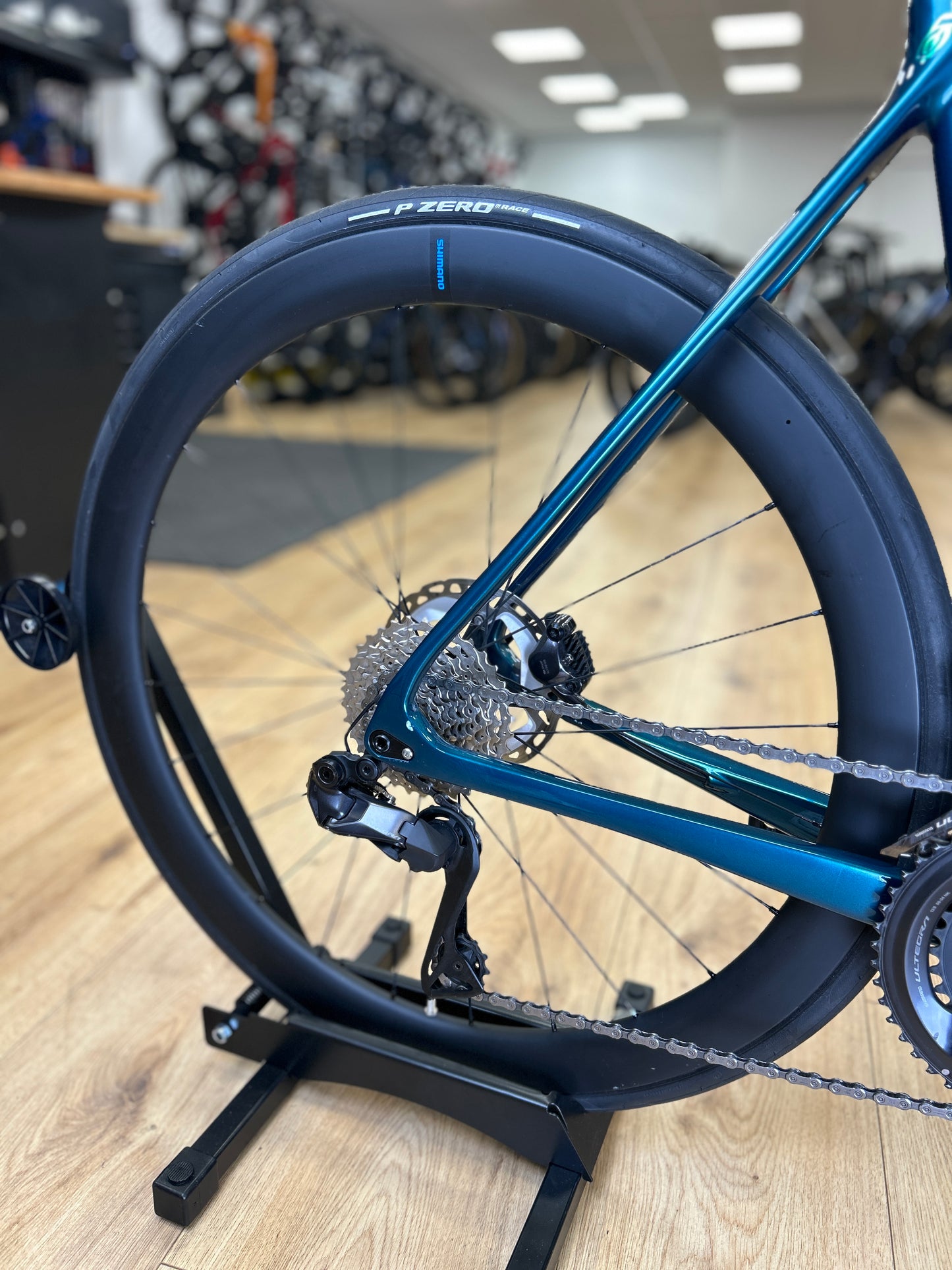 Bianchi Specialissima CV Di2 Carbon Road Bike