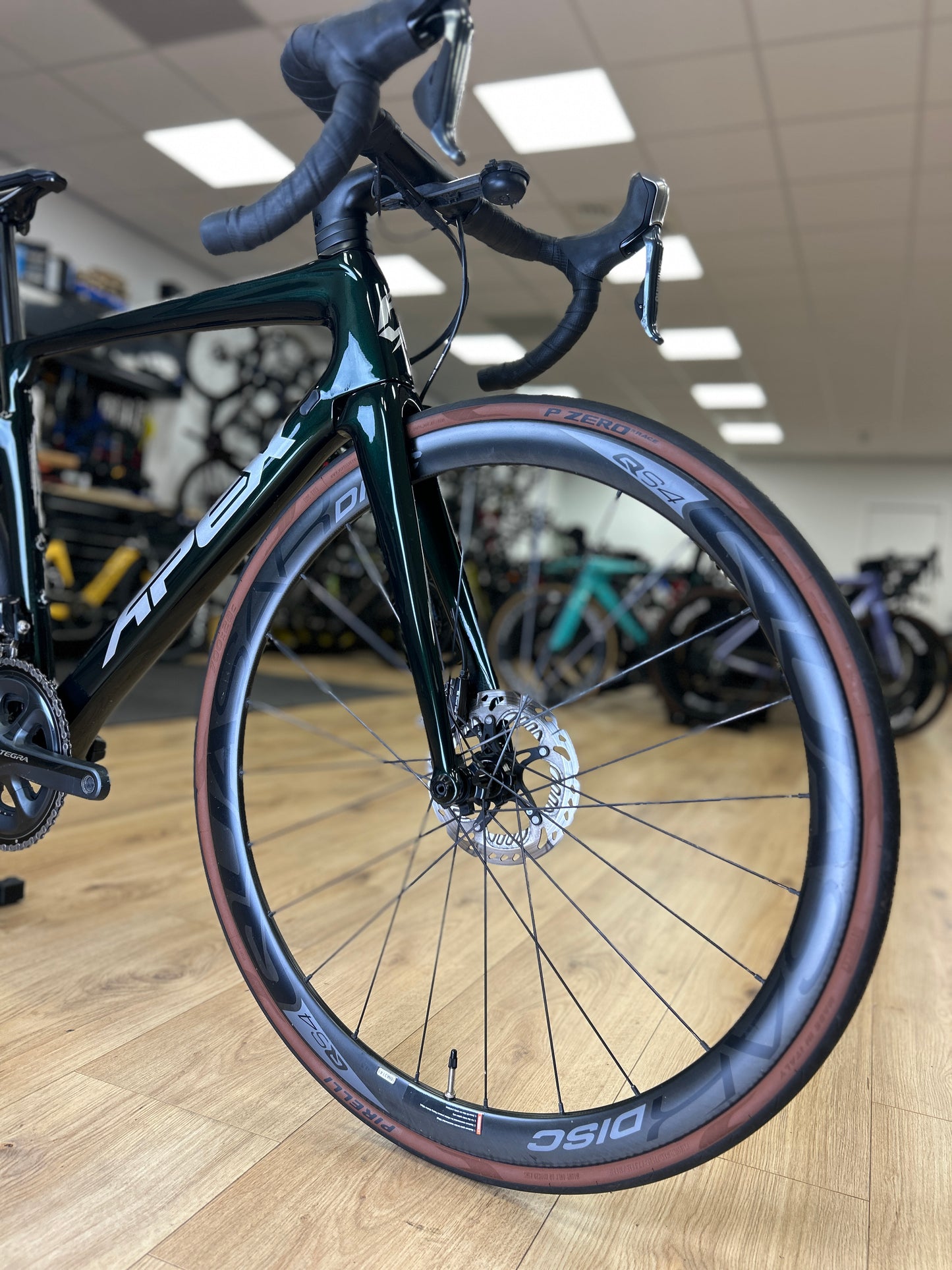Apex AeroDyne Di2 Carbon Racefiets