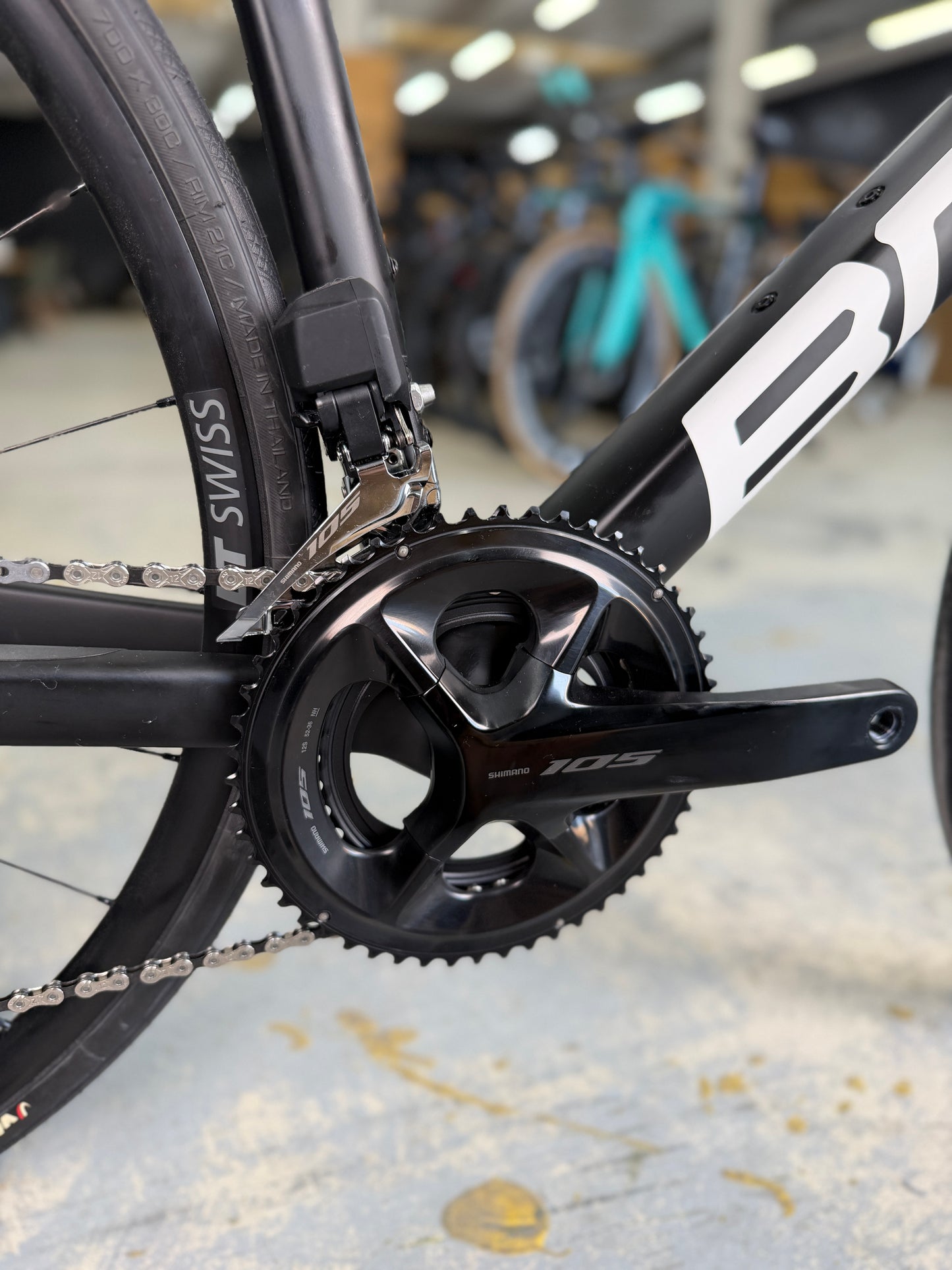 NIEUW BMC Teammachine SLR FIVE Di2 Carbon Racefiets