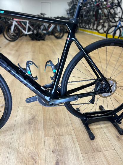 Bianchi's Infinito XE Carbon Racefiets