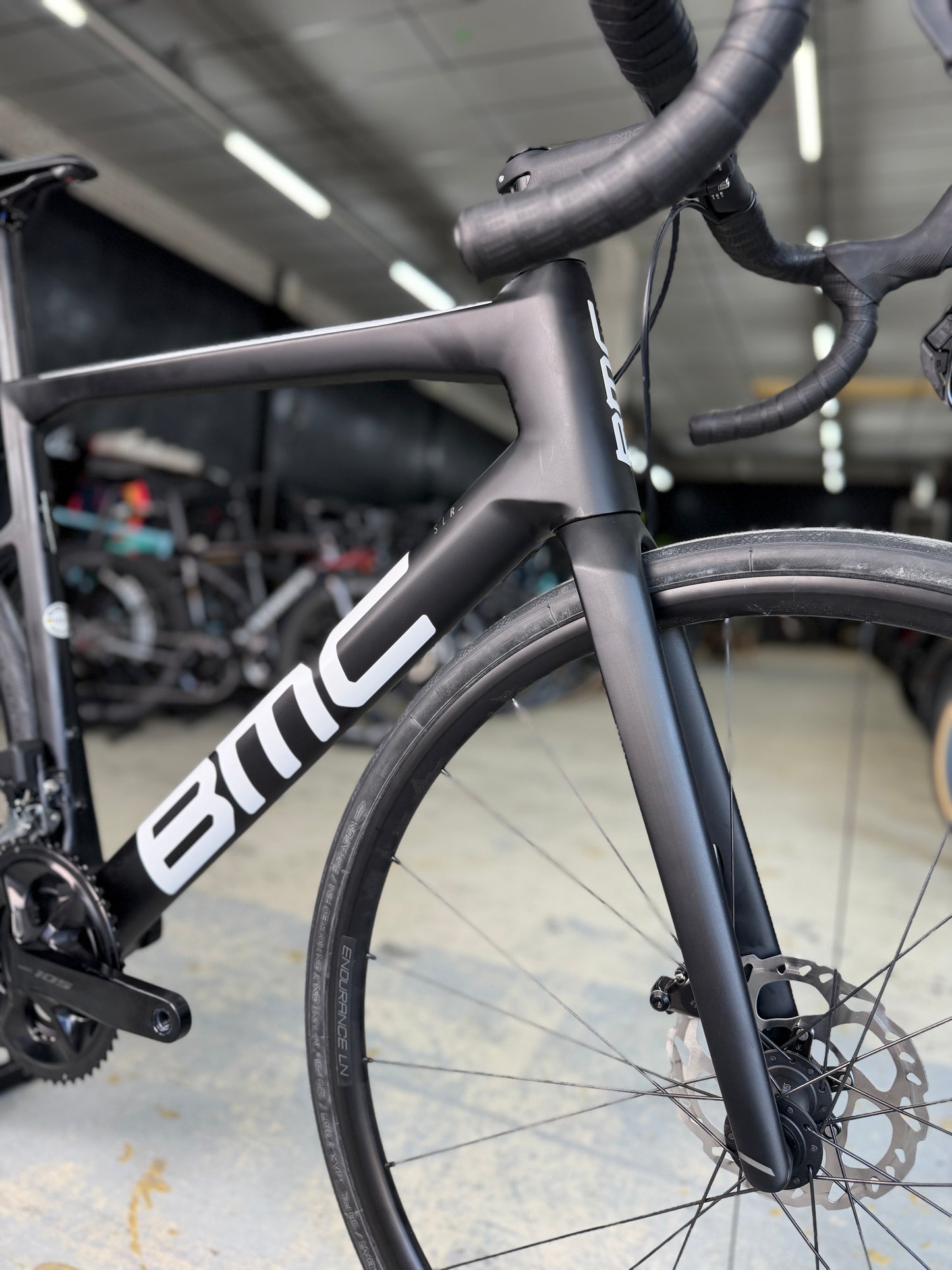 NIEUW BMC Teammachine SLR FIVE Di2 Carbon Racefiets