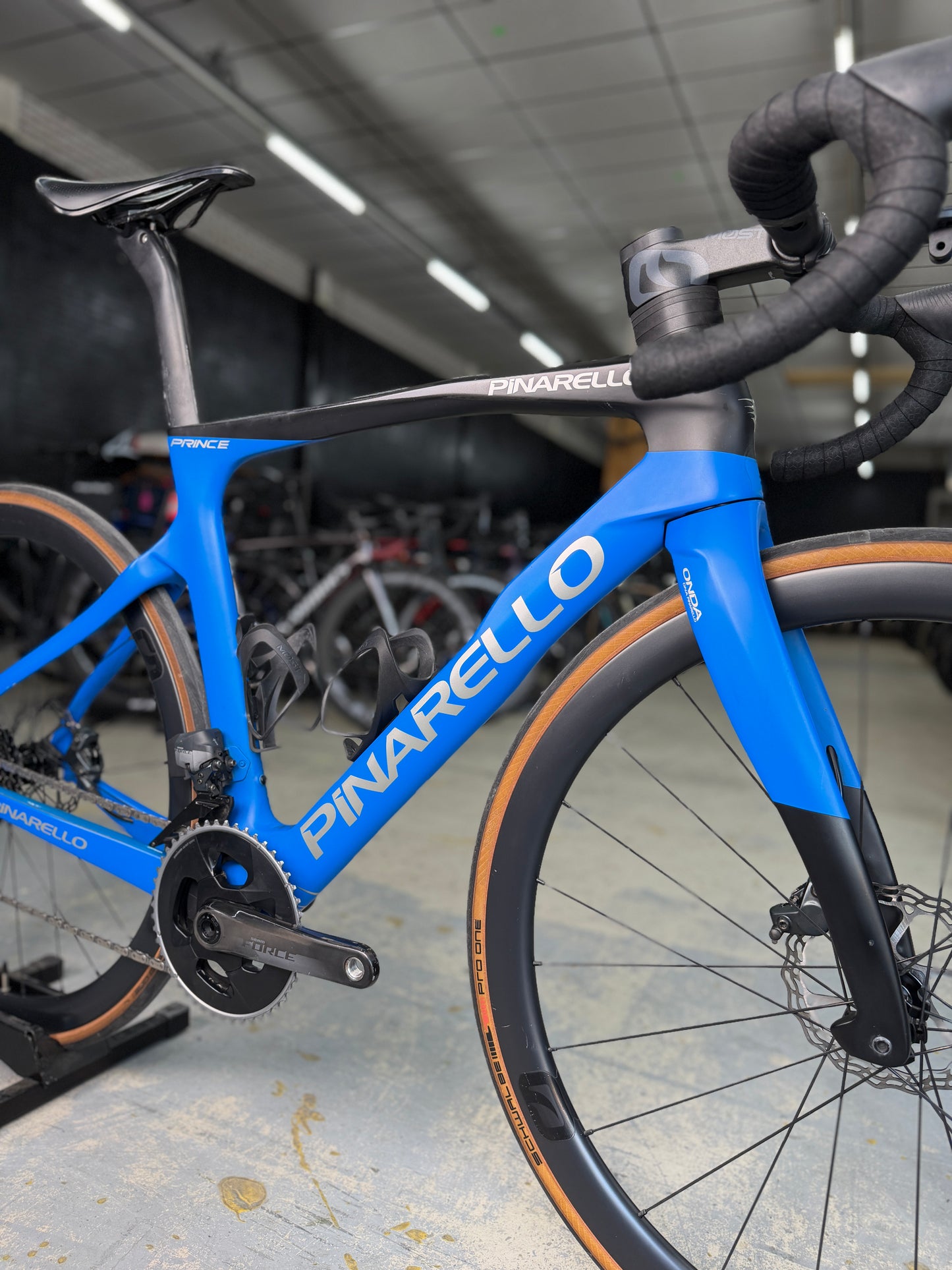 Pinarello Prince AXS Carbon Racefiets