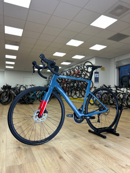 SHOWROOM MODEL Cannondale SuperSix Evo Carbon Racefiets