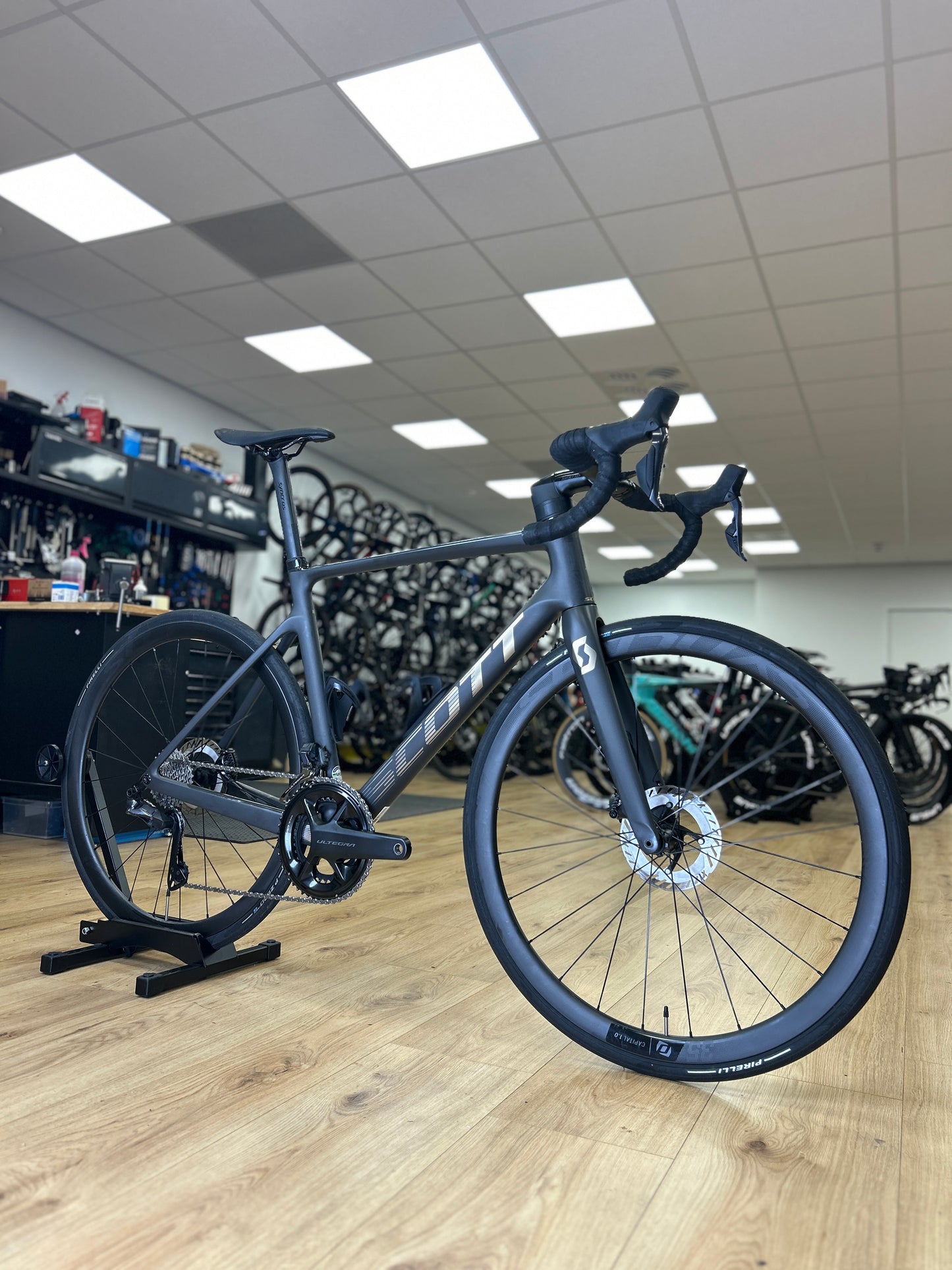 Scott Addict RC15 Di2 Carbon Road Bike