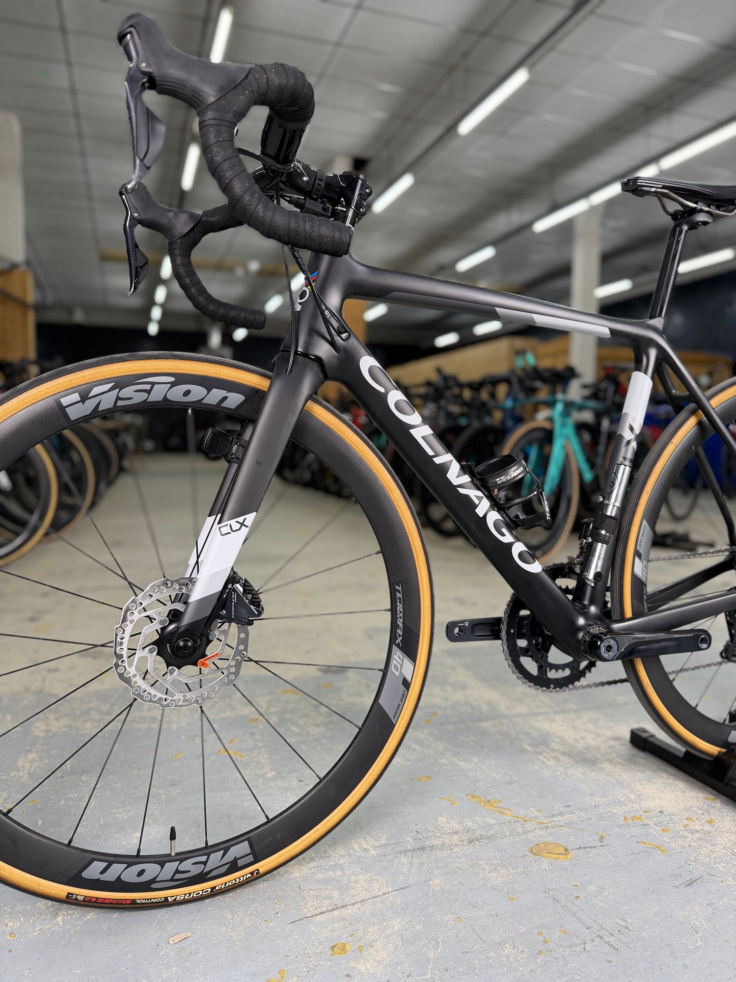 Colnago CLX Di2 Carbon Road Bike