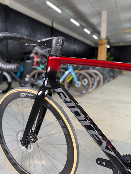 NIEUW Ridley Falcn Di2 Carbon Racefiets