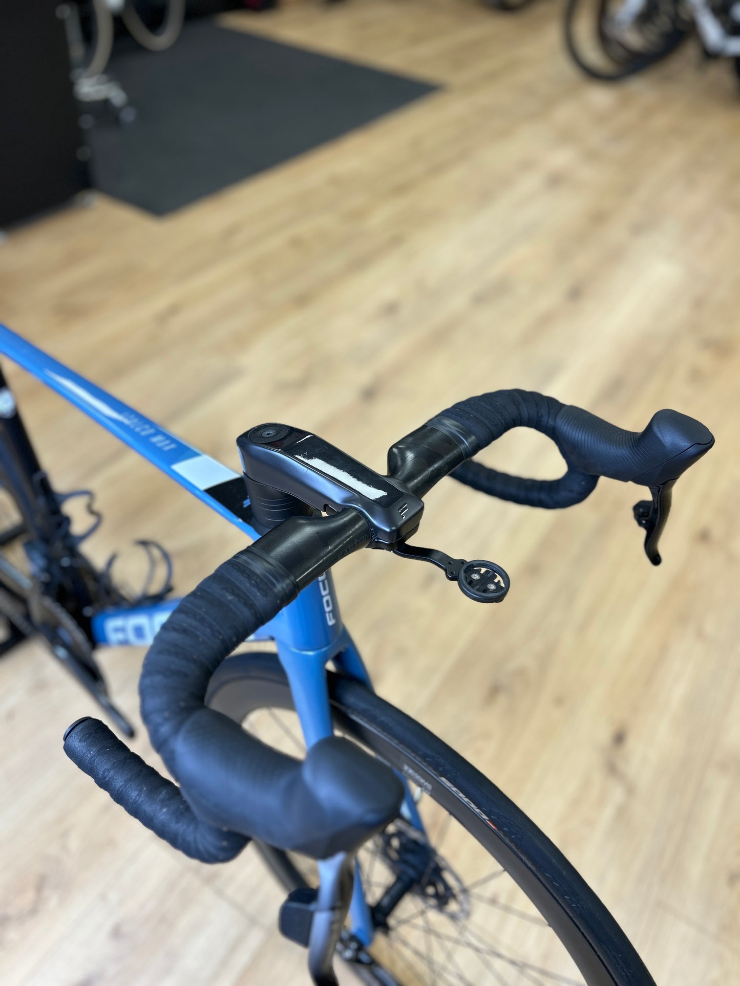 Focus Izalco Max 9.8 AXS Carbon Racefiets