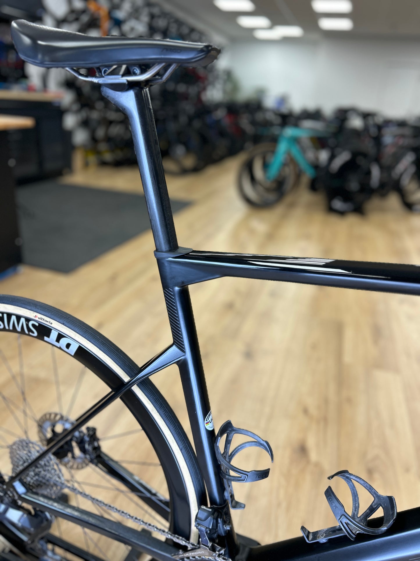 BMC Roadmachine 01 Di2 Carbon Racefiets