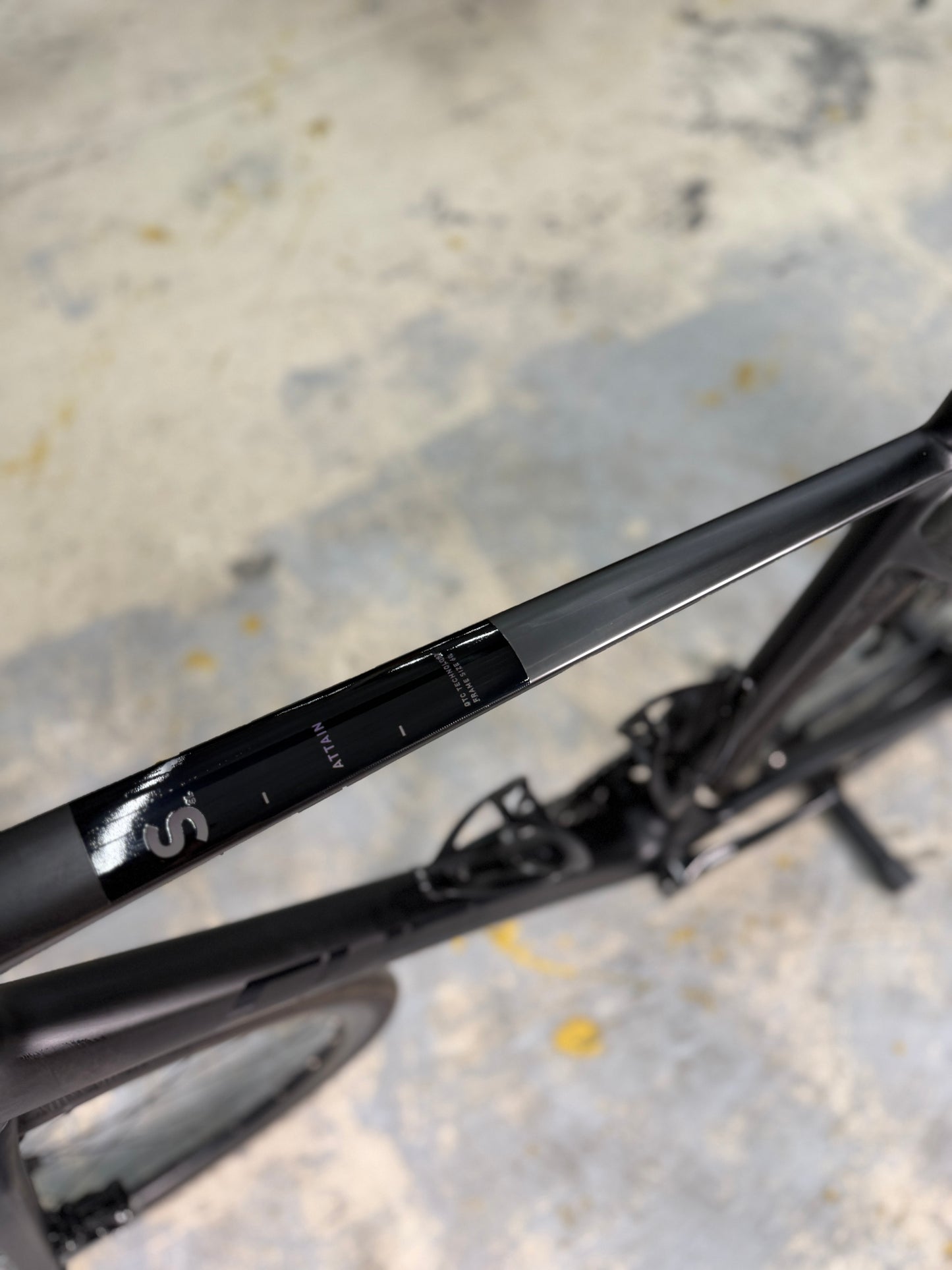 Cube Attain GTC SLX Di2 Carbon Road Bike