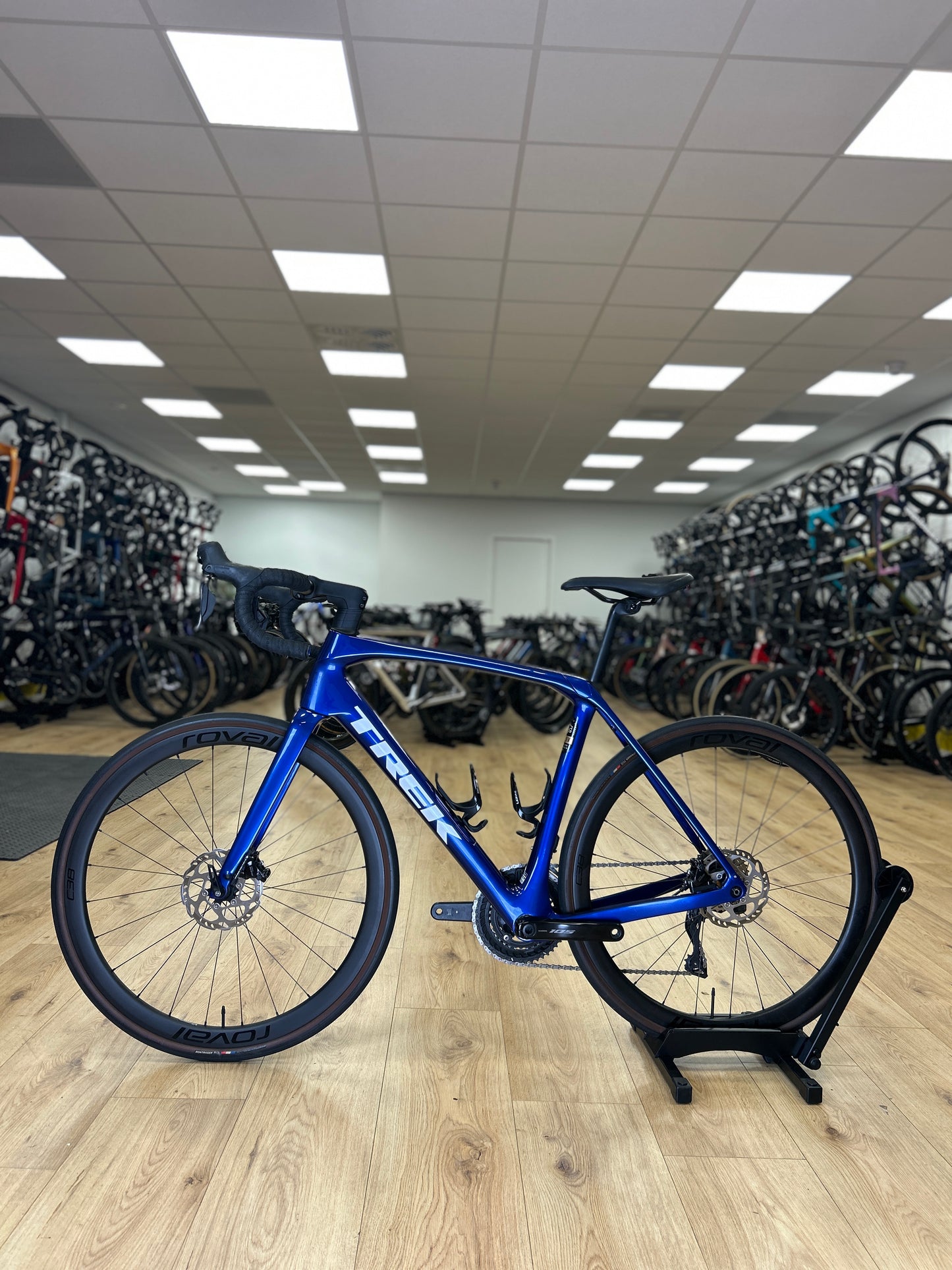 Trek Domane SL6 Disc Di2 Carbon Racefiets