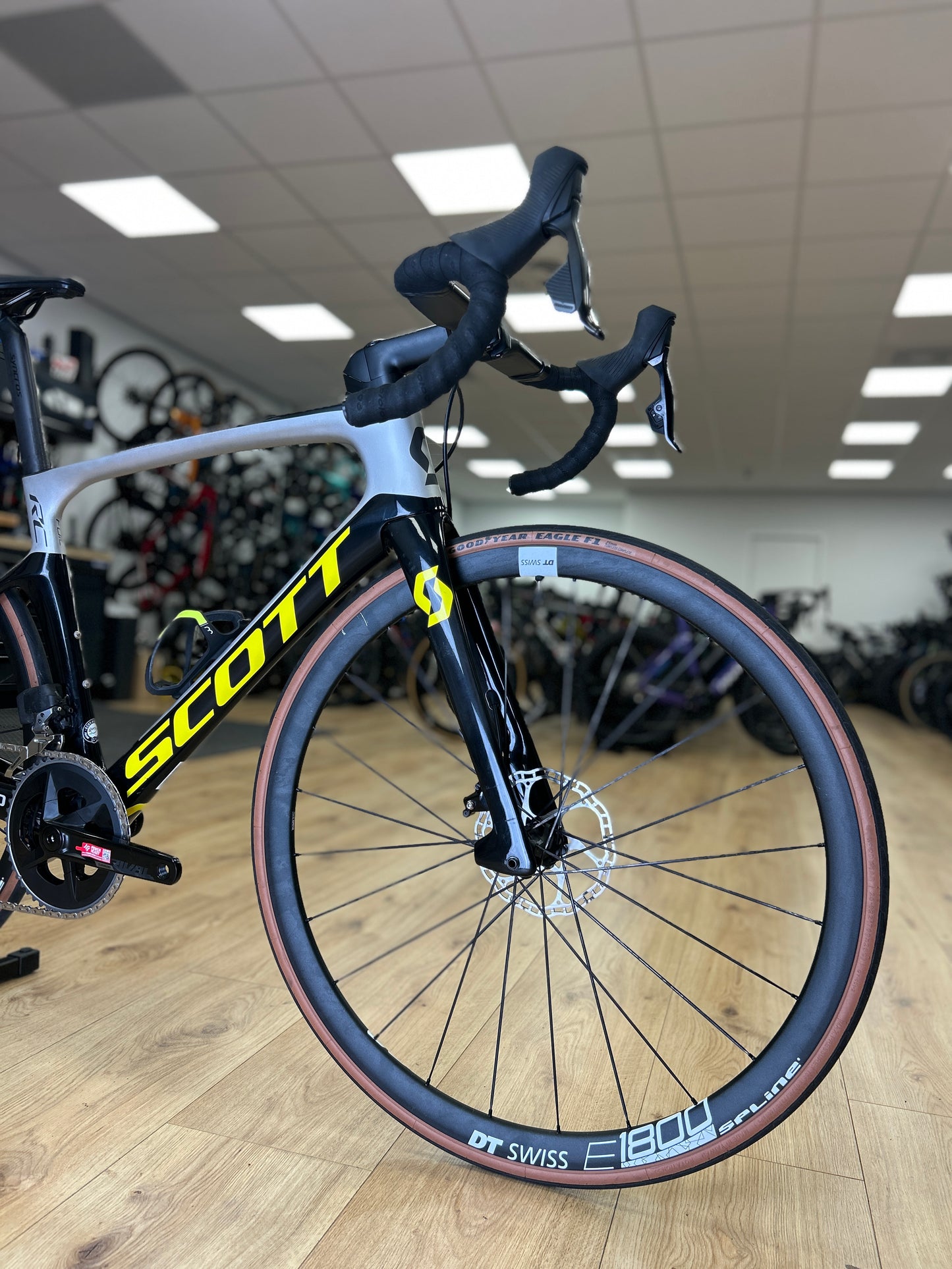 Scott Foil RC AXS Carbon Road Bike
