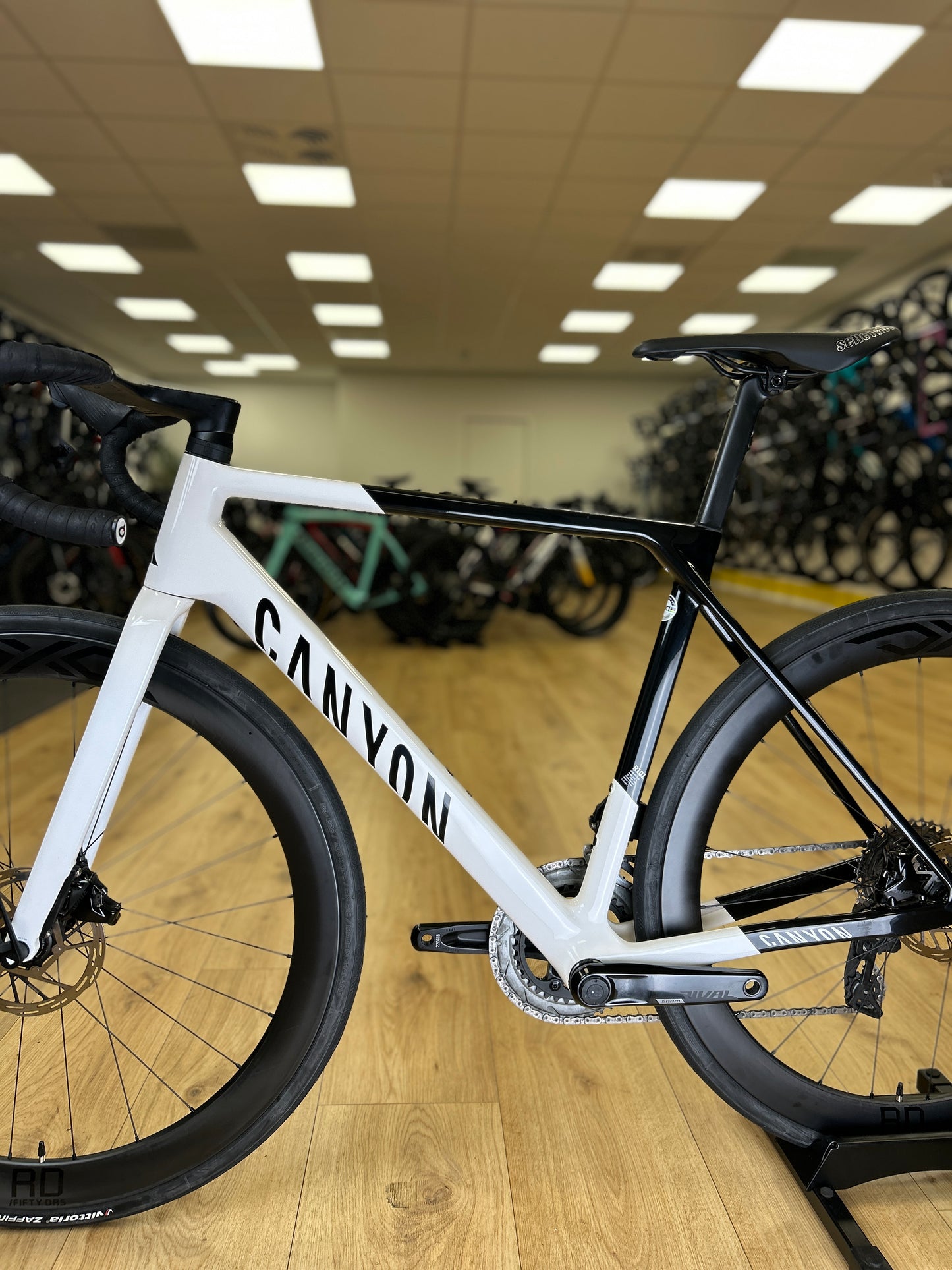 Canyon Ultimate CF SL AXS Carbon Racefiets