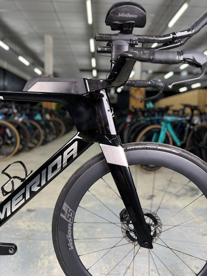 DEMO Merida Time Warp Tri Limited Di2 Carbon Racefiets