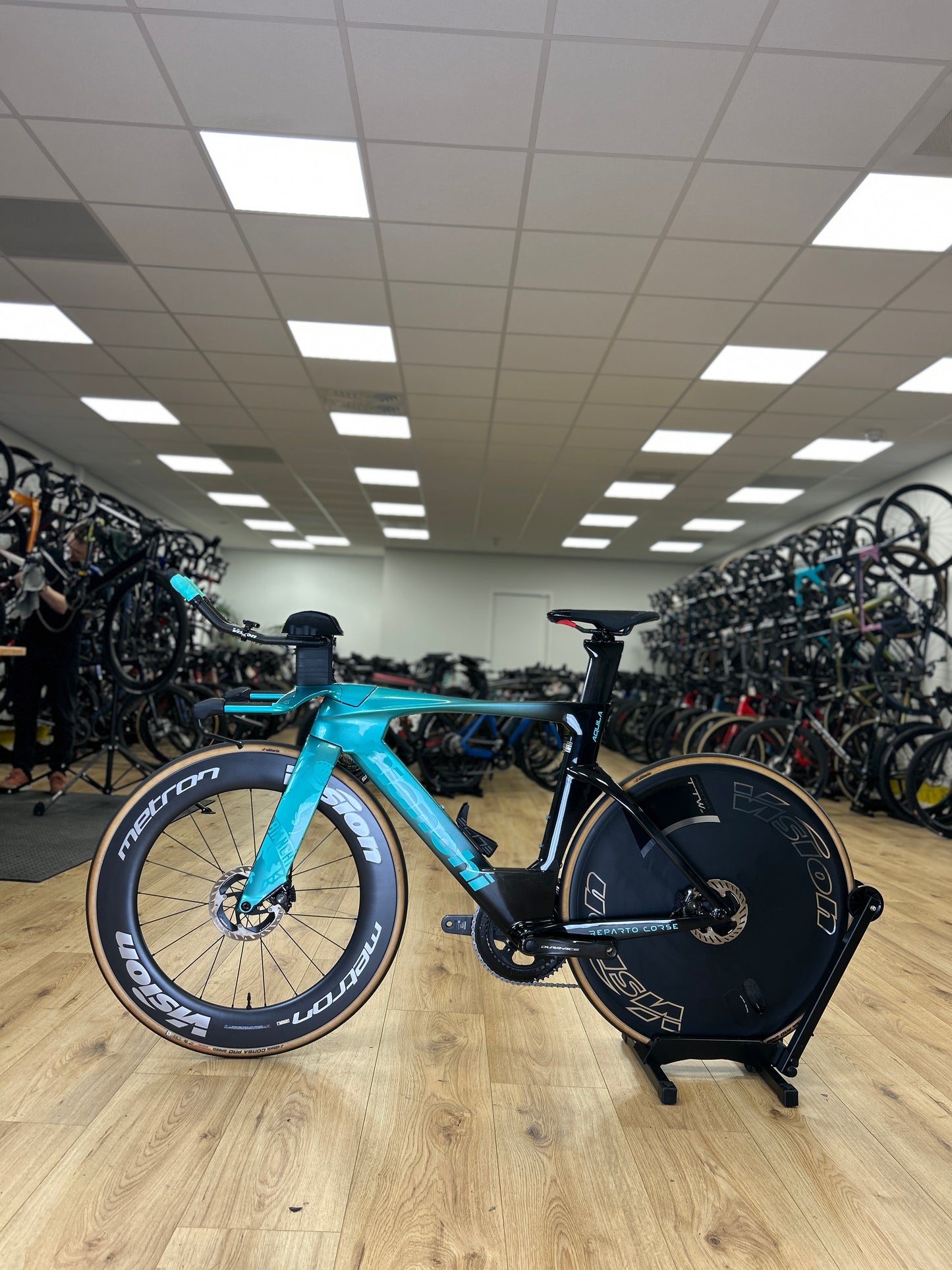 Bianchi Aquila RC Disc Di2 Carbon Racefiets